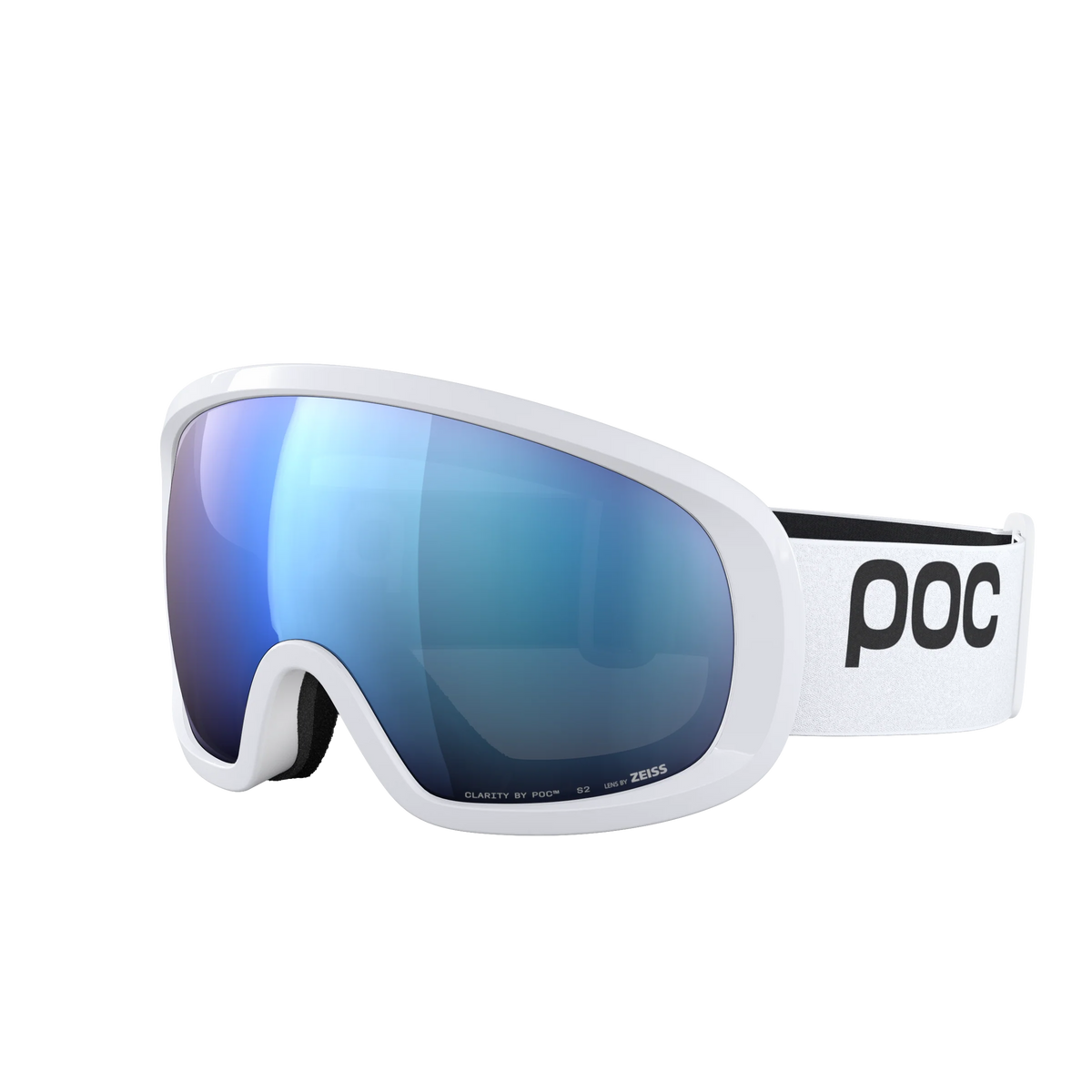 Die POC Sports Fovea Mid Skibrille hat einen weißen Rahmen, reflektierende blaue Gläser mit Clarity Technology und torischem Glas sowie ein POC-Branding auf dem verstellbaren Band, das auf einem schlichten weißen Hintergrund abgebildet ist.