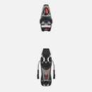 Draufsicht auf die Junior-Skibindung S.F. Sports Look NX 7 GW B73 Silver Red, GripWalk-kompatibel, mit Vorderbacken unten und Ferse oben, dargestellt auf einem schlichten weißen Hintergrund.
