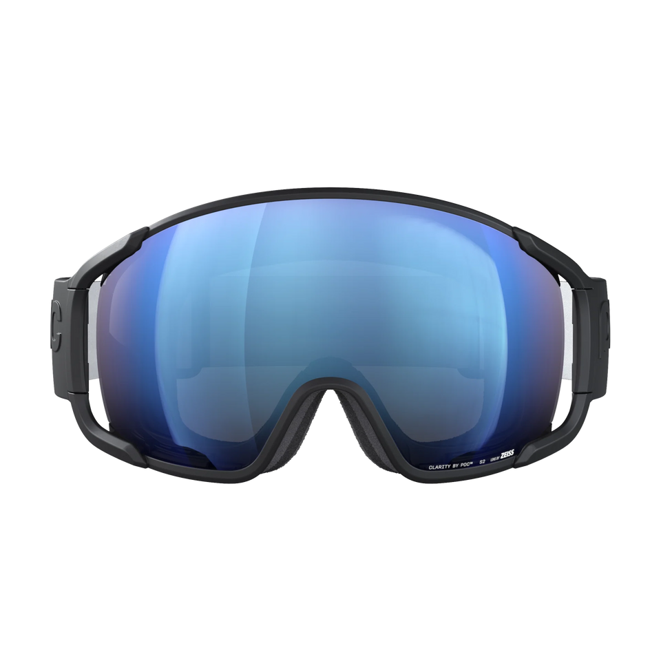 POC Zonula Uranium Black – Produktansicht 3 mit blauer Clarity-Scheibe.