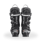 Ein Paar schwarze Nordica DOBERMANN 5 RD-93 STIFF 2026/2027 Rennstiefel mit Schnallen, die von vorne auf einem schlichten weißen Hintergrund dargestellt sind.