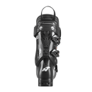 Der Nordica DOBERMANN 5 96 L.C. MEDIUM 2026/2027 Skischuh in Schwarz zeigt sich von hinten mit Metallschnallen, einem strukturierten oberen Riemen und einem weißen N-Logo an der Ferse. Er hat einen eleganten, modernen Look mit subtilen Details.