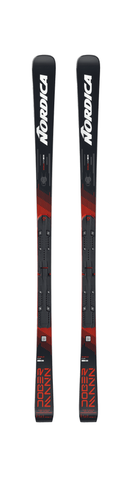 Ein Paar Nordica DOBERMANN GSJ PLATE 2026/2027 Skier in schwarz mit roten Akzenten, fetten weißen Nordica Logos an den Spitzen und DOBERMANN in der Nähe der Schwänze. Diese Junior Riesenslalom Skier kommen mit Bindungen und sind nebeneinander abgebildet.