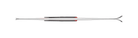 Ein Paar Nordica DOBERMANN GSJ PLATE 2026/2027 Junior Race Ski und Bindungen von oben gesehen, mit einem schmalen, langen Design mit nach oben gebogenen Spitzen und einem rot-schwarzen Bereich in der Nähe der Bindungen, dargestellt auf weißem Hintergrund.