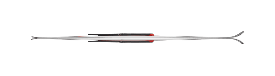 Ein Paar Nordica DOBERMANN GSJ PLATE 2026/2027 Junior Race Ski und Bindungen von oben gesehen, mit einem schmalen, langen Design mit nach oben gebogenen Spitzen und einem rot-schwarzen Bereich in der Nähe der Bindungen, dargestellt auf weißem Hintergrund.