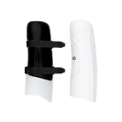 Die POC Sports POC Shins Classic verfügen über eine weiße Hartschale, eine schwarze Innenpolsterung und zwei schwarze Klettverschlüsse - hier nebeneinander mit einer Vorder- und einer Innenansicht - und sind perfekt für den Skirennsport.