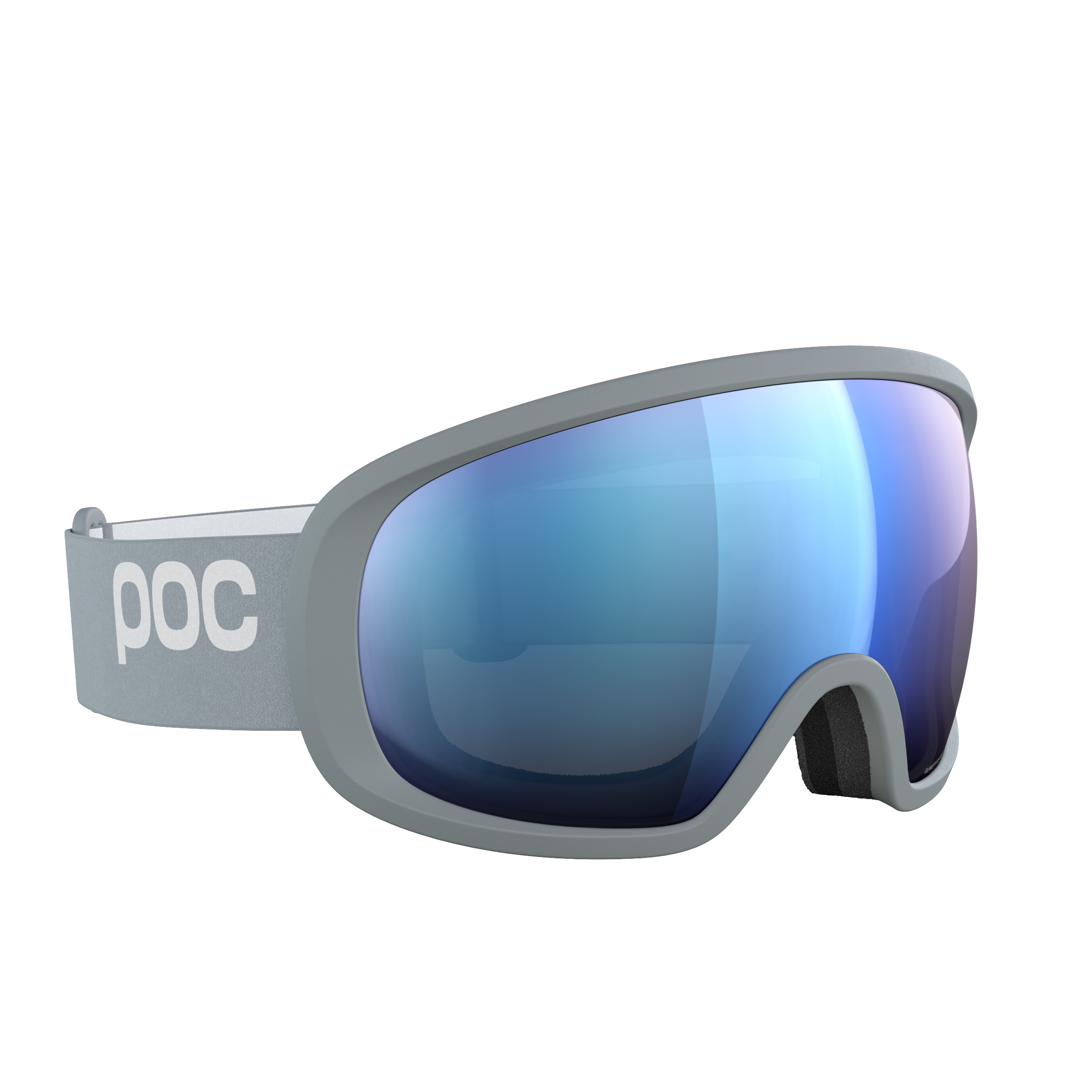 Eine graue POC Sports Fovea Skibrille mit reflektierenden, blau getönten Clarity-Gläsern und einem verstellbaren Band, abgebildet auf weißem Hintergrund.