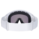 Die POC Sports Zonula Skibrille, von vorne auf weißem Hintergrund abgebildet, verfügt über eine breite getönte Clarity-Scheibe und ein verstellbares Band in Weiß.