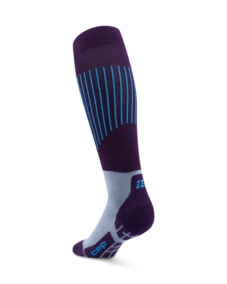 CEP Ski Ultralight Socken 3.0 für Herren in Dunkelviolett und Blau, im kniehohen Design mit hellgrauen und blauen Längsstreifen auf weißem Hintergrund.