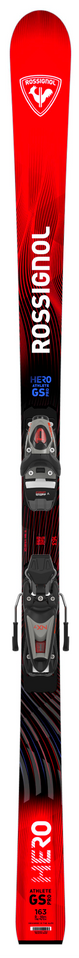 Ein roter Rossignol HERO GS PRO R21 PRO 2026/2027 Junior-Ski mit schwarzem, weißem und blauem Kurvendesign, auffälligem weißem Branding, schwarzen Bindungen und einem kleinen Experience-Logo in der Nähe der Spitze.
