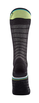 Die Sidas Ski Ultrafit Race Socke ist eine einfache schwarze Sportsocke mit einem hellgrünen Oberband und weiß-blauen Akzenten im Knöchelbereich, die ein gitterartiges Muster im gesamten Gewebe aufweist.